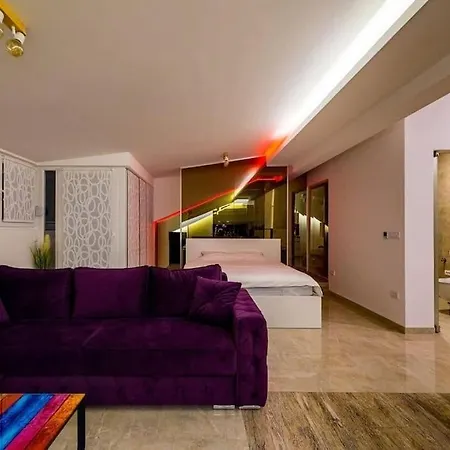 Boom 1 Apartment Belgrade